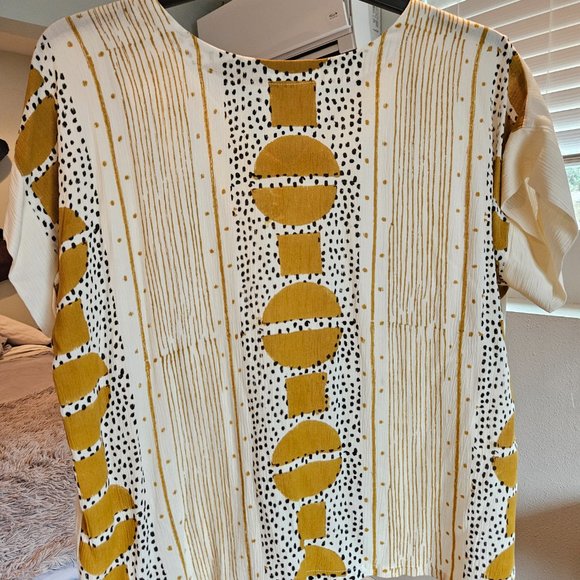 Sseko Clothing Lot - Picture 8 of 15